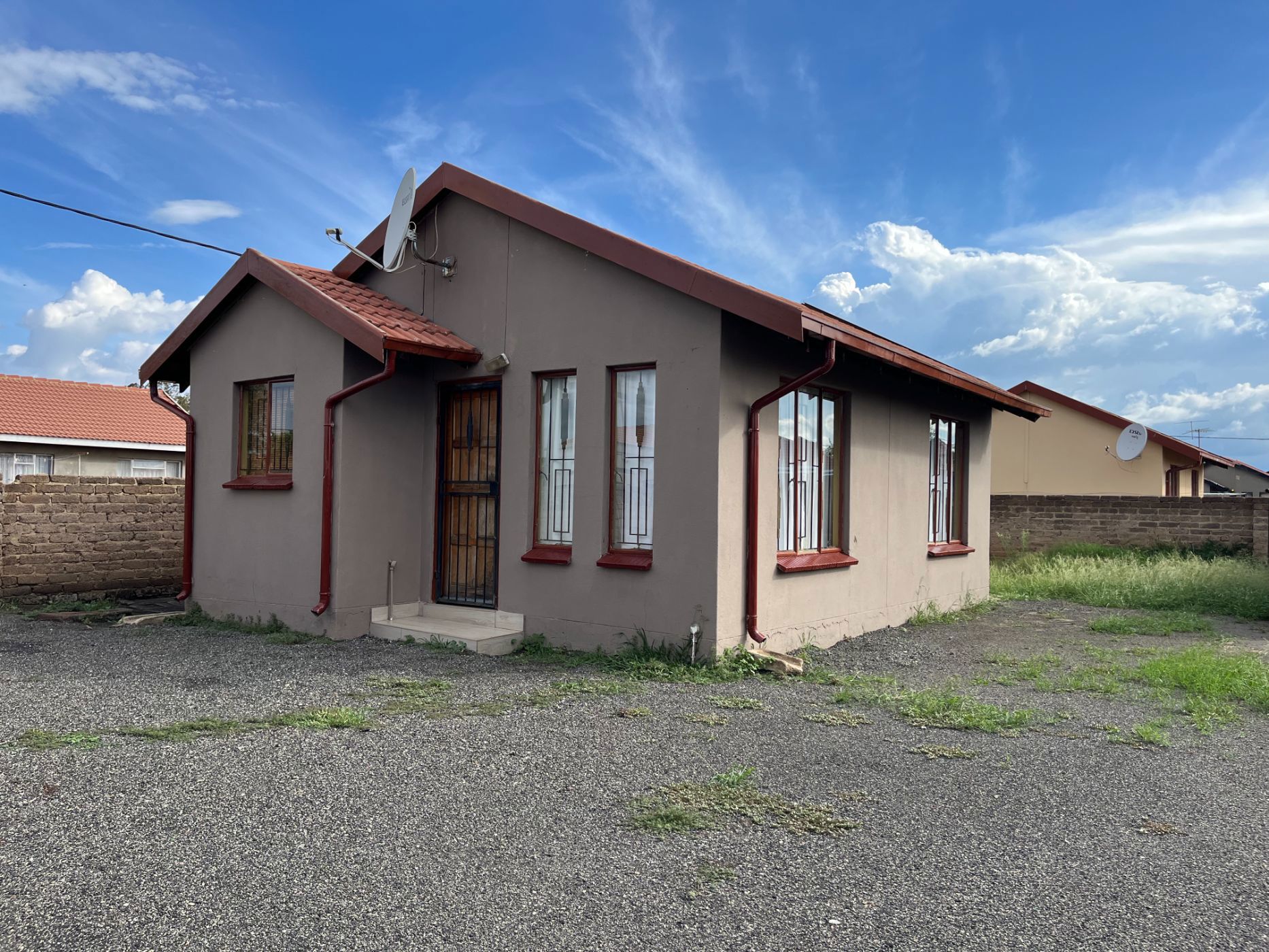 House sold in Unitas Park - 1VT1682580