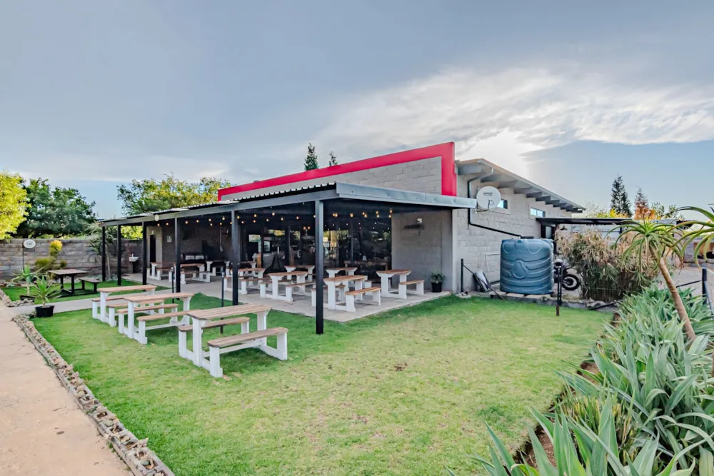Commercial business for sale in Grootfontein - PT1732318 Commercial business for sale in Grootfontein - PT1732318