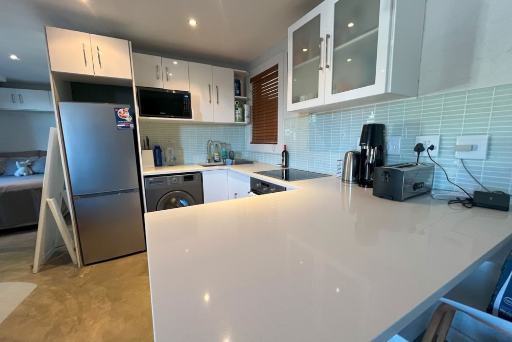 Bachelor apartment to rent in De Waterkant - ASL1722135 Bachelor apartment to rent in De Waterkant - ASL1722135