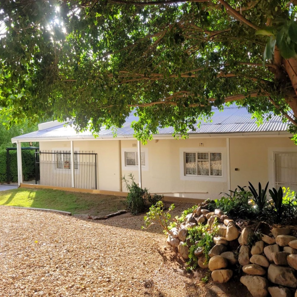 House for sale in Calitzdorp - 1OU1683273 House for sale in Calitzdorp - 1OU1683273