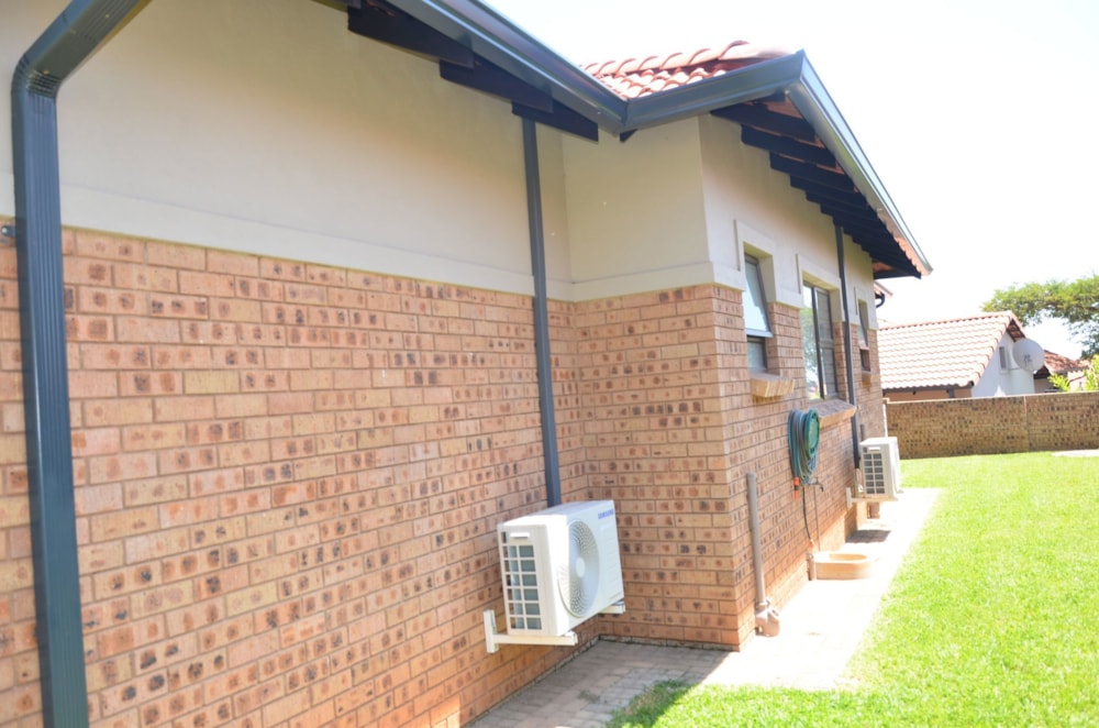 House let in Bateleur Estate - 1NS1683275 House let in Bateleur Estate - 1NS1683275