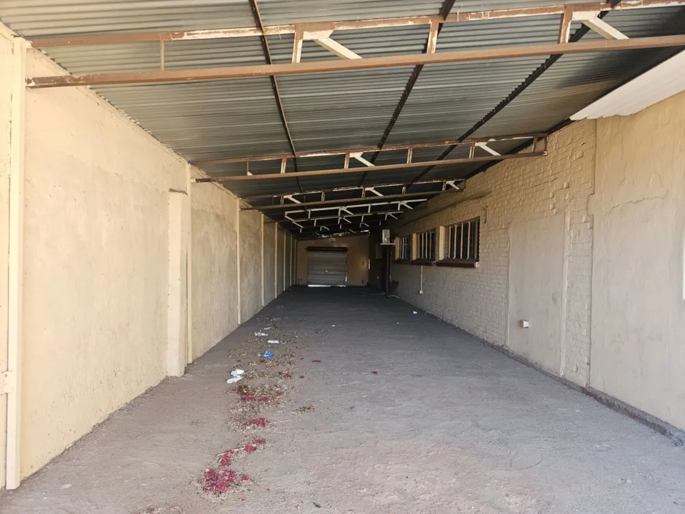 Commercial Building for sale in Kuruman - 1RN1683427 Commercial Building for sale in Kuruman - 1RN1683427