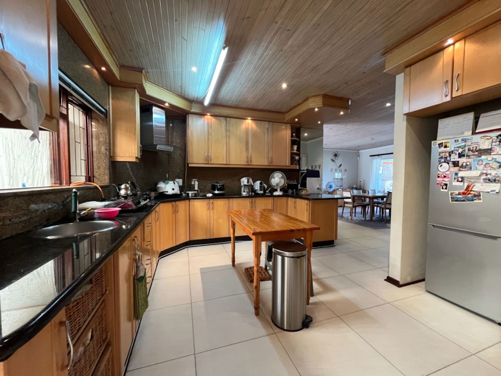 House let in Plattekloof - 1PLA1683482 House let in Plattekloof - 1PLA1683482