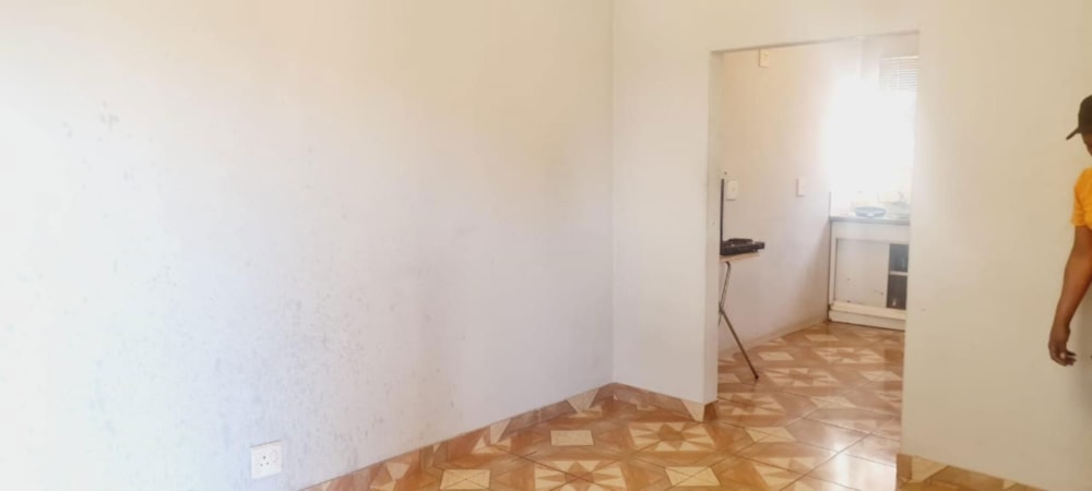 House for sale in Eldorado Park - 1GV1683500 House for sale in Eldorado Park - 1GV1683500