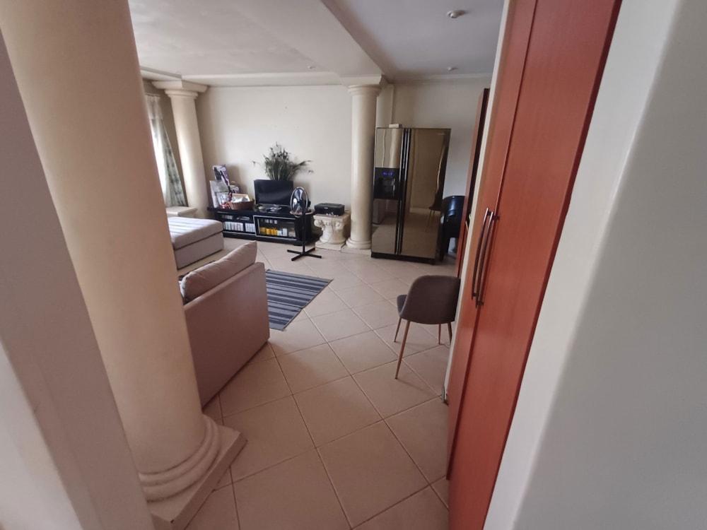 Townhouse for sale in Die Hoewes - CN1683587 Townhouse for sale in Die Hoewes - CN1683587