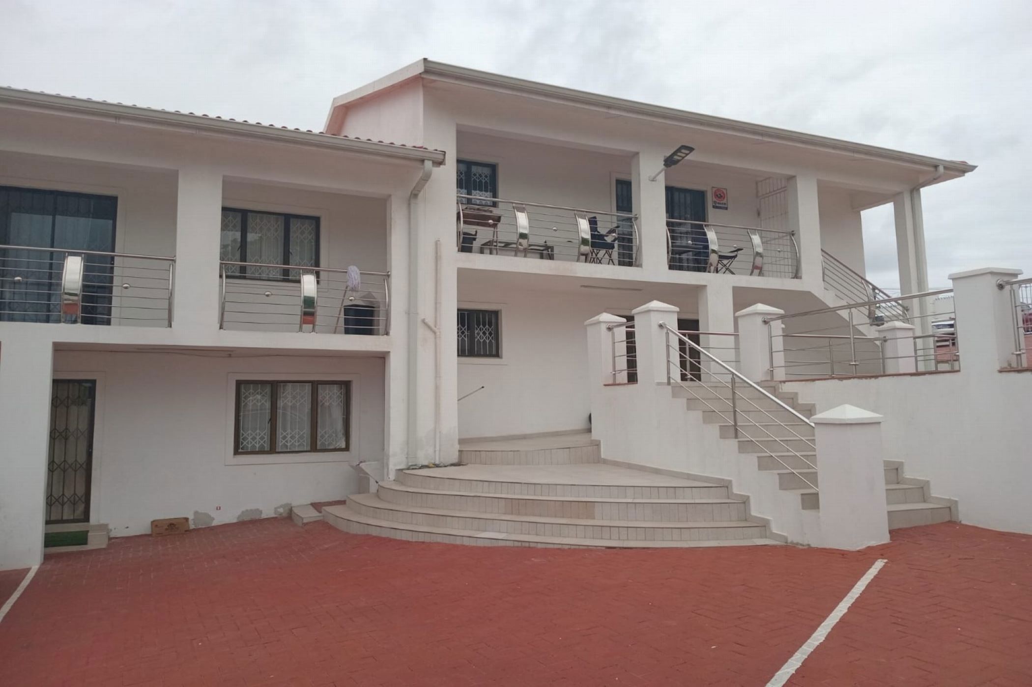 Apartment let in Chatsworth, KwaZulu-Natal - 1WB1683638