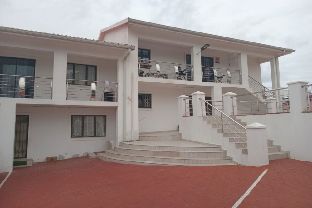 Apartment let in Chatsworth, KwaZulu-Natal - 1WB1683638