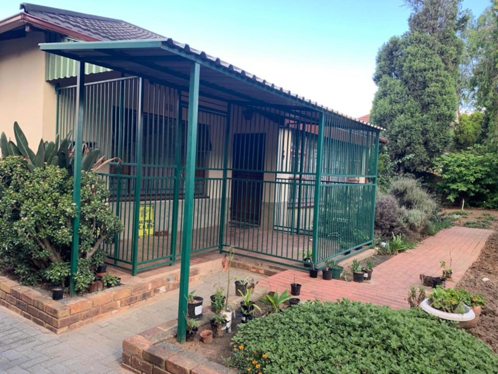 House for sale in New Modder - EN1684173