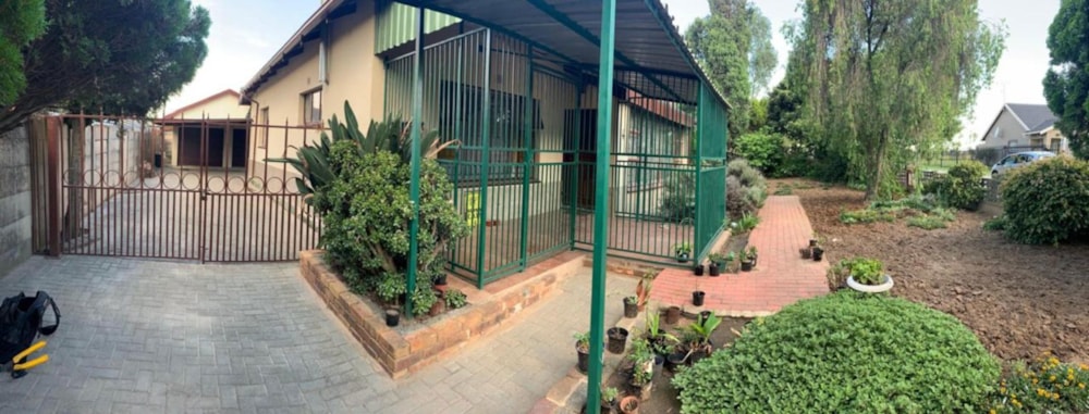 House for sale in New Modder - EN1684173