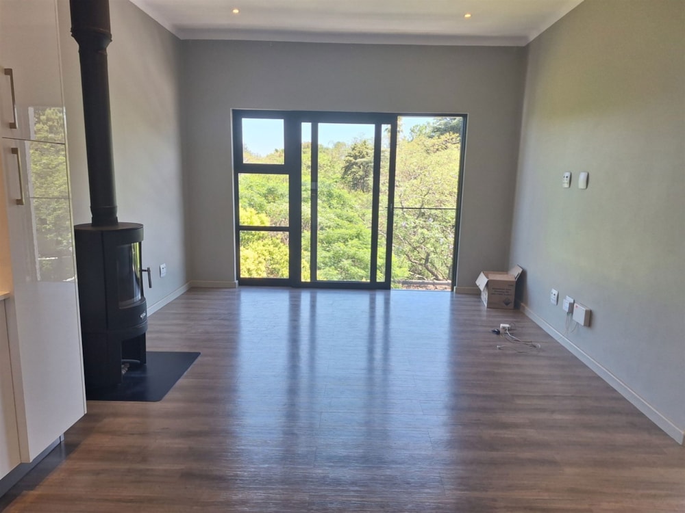 Apartment let in Rosebank, Johannesburg - JBL1683704 Apartment let in Rosebank, Johannesburg - JBL1683704
