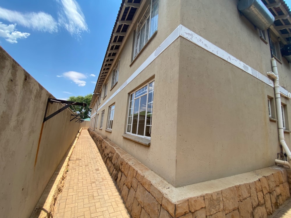 Apartment to rent in Thabazimbi - 1ER1683870 Apartment to rent in Thabazimbi - 1ER1683870