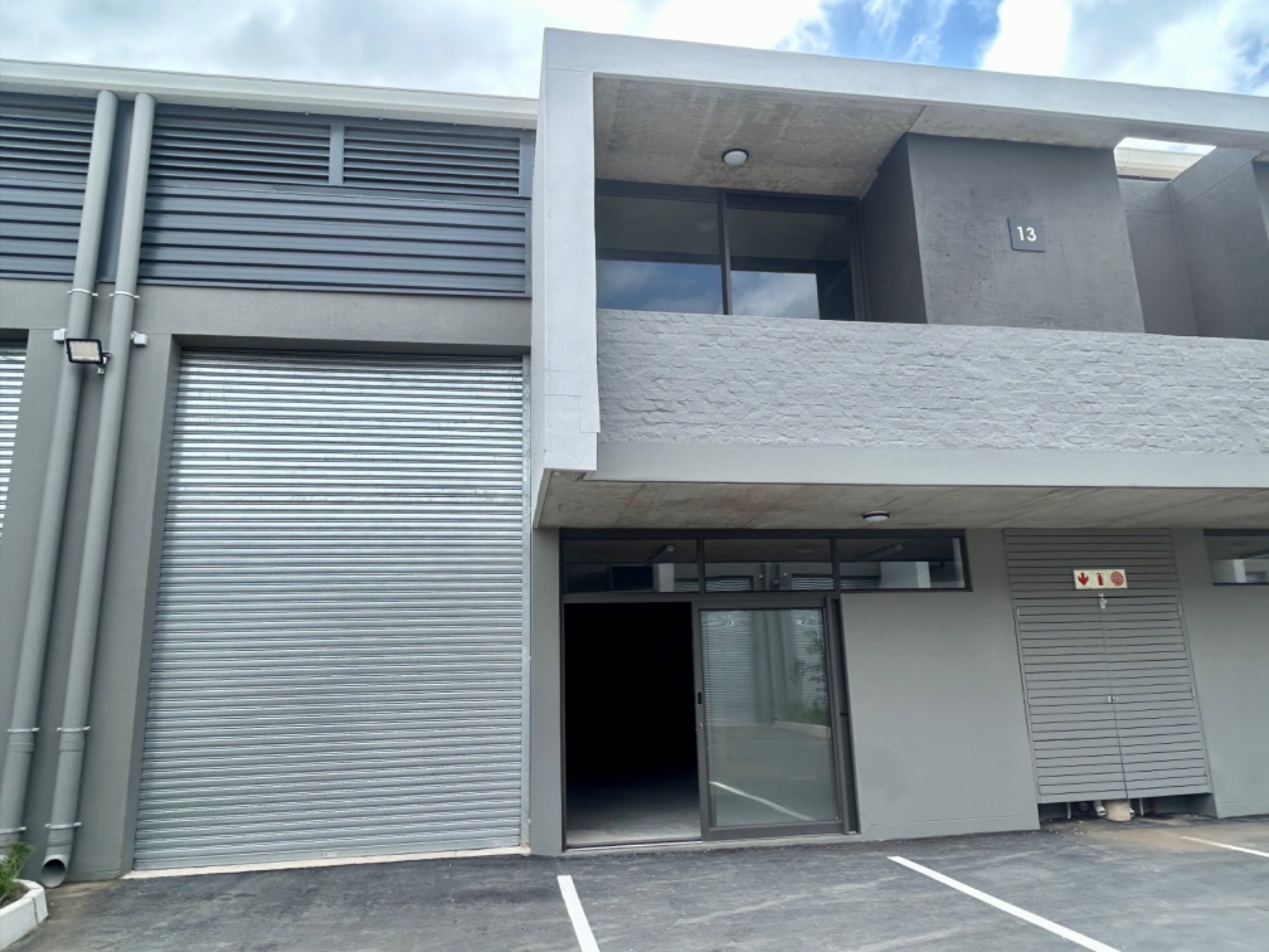 Commercial industrial property to rent in Shakas Head - 1ND1684009