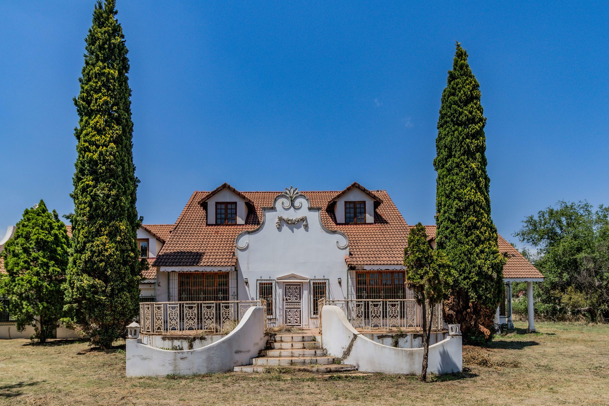 Mixed use farm for sale in Broederstroom - 1HR1684002