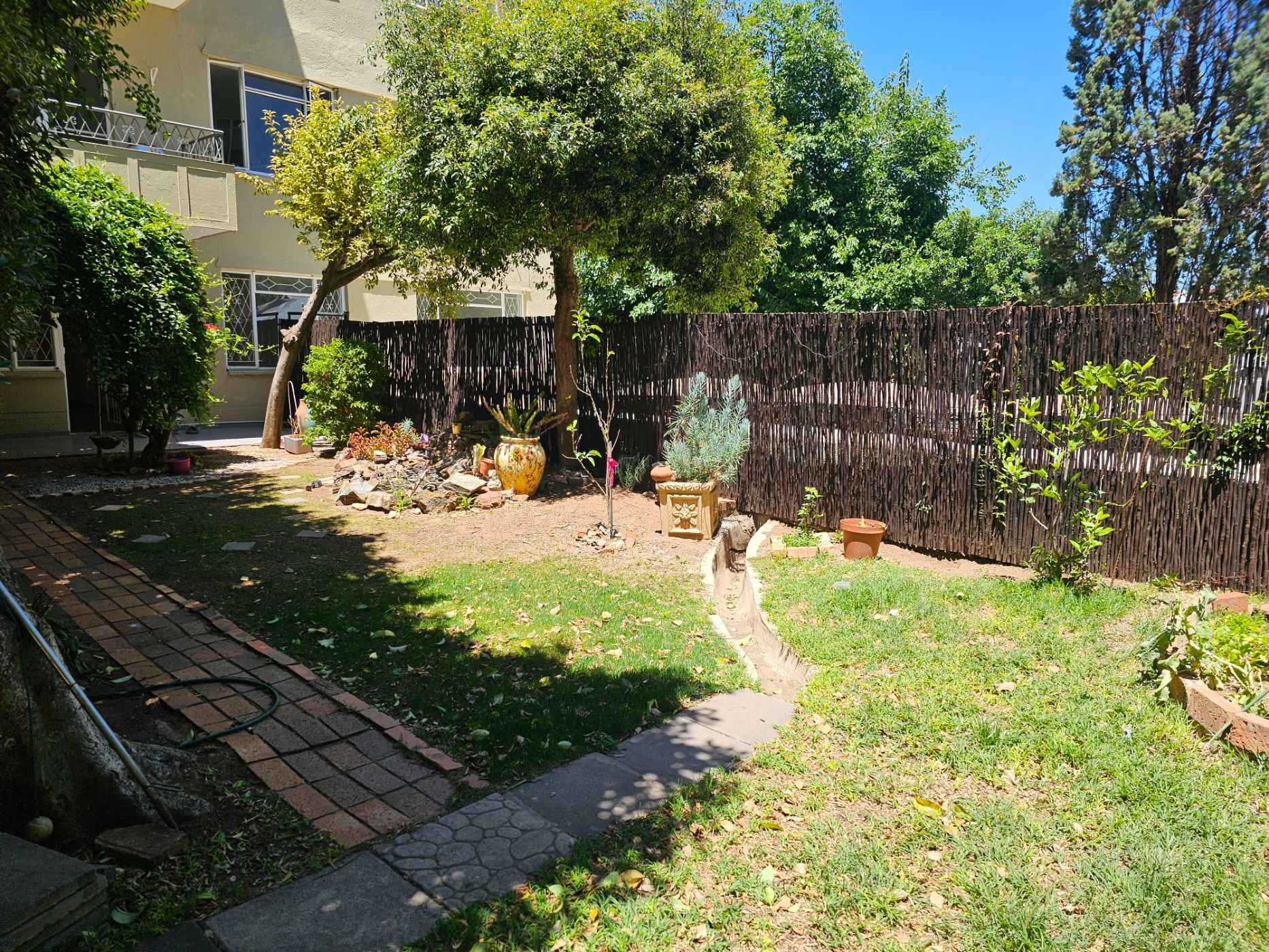 Apartment let in Craighall Park - JBL1684023