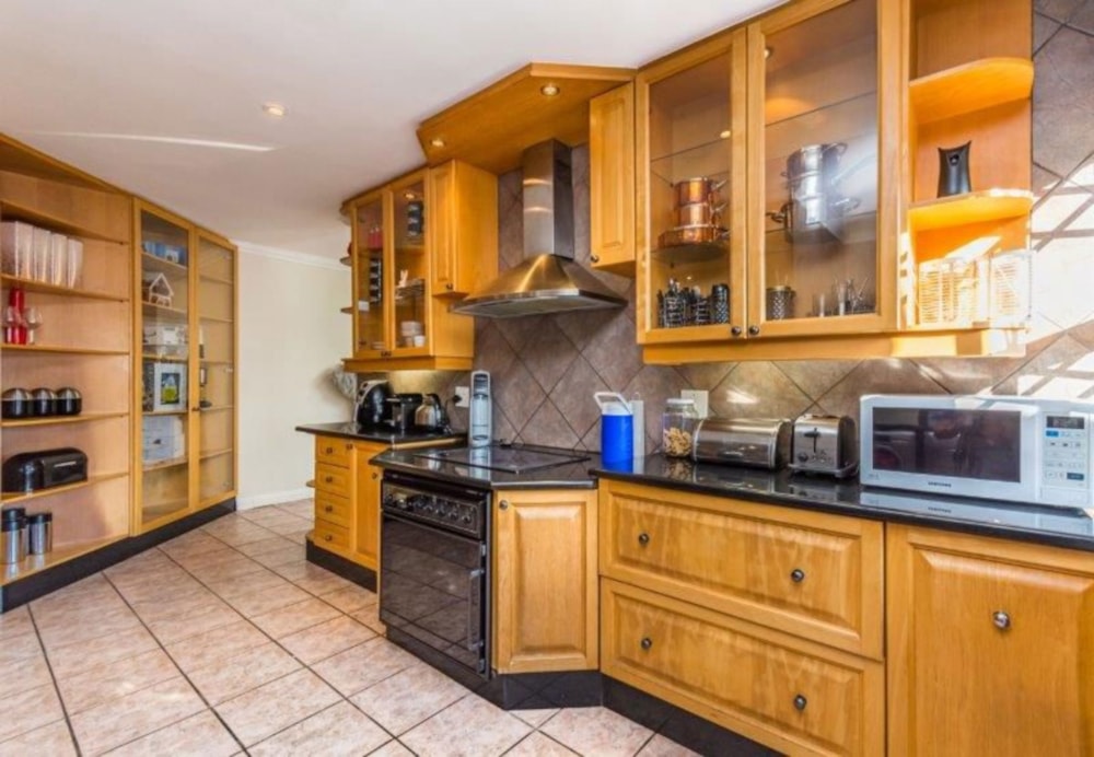 Cluster let in Radiokop - RAL1684178 Cluster let in Radiokop - RAL1684178