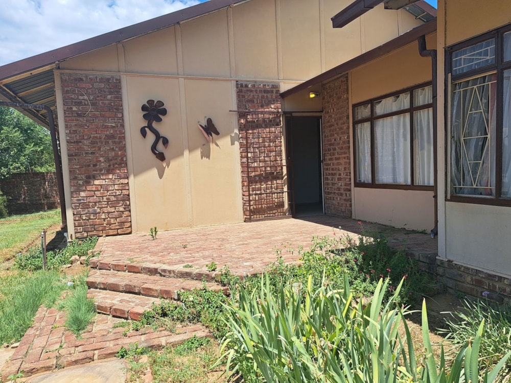 House for sale in Christiana, North West Province - 1KJ1684142