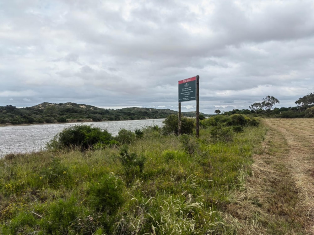 Vacant land for sale in Colchester - 1PLZ1684784 Vacant land for sale in Colchester - 1PLZ1684784