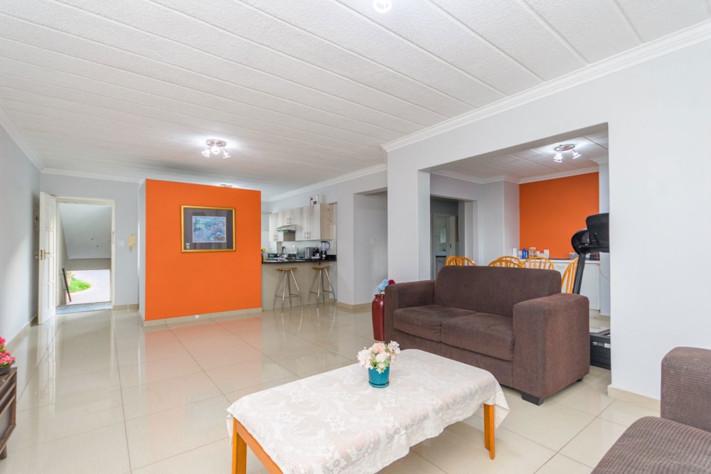 Apartment sold in Morningside, Sandton - HP1684188