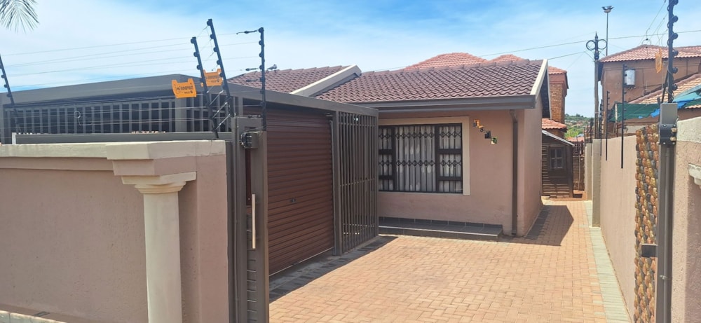 House sold in Soshanguve BB - PTM1684210 House sold in Soshanguve BB - PTM1684210