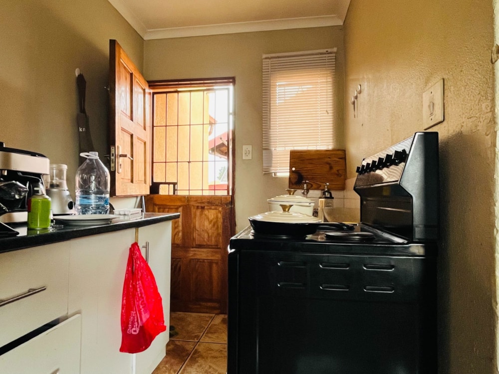 House for sale in Sebokeng Zone 17 - 1VT1684200 House for sale in Sebokeng Zone 17 - 1VT1684200