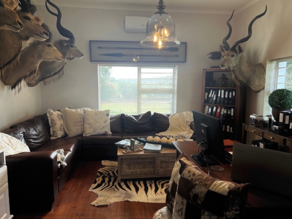 Game farm for sale in Laingsburg - 1KK1684277