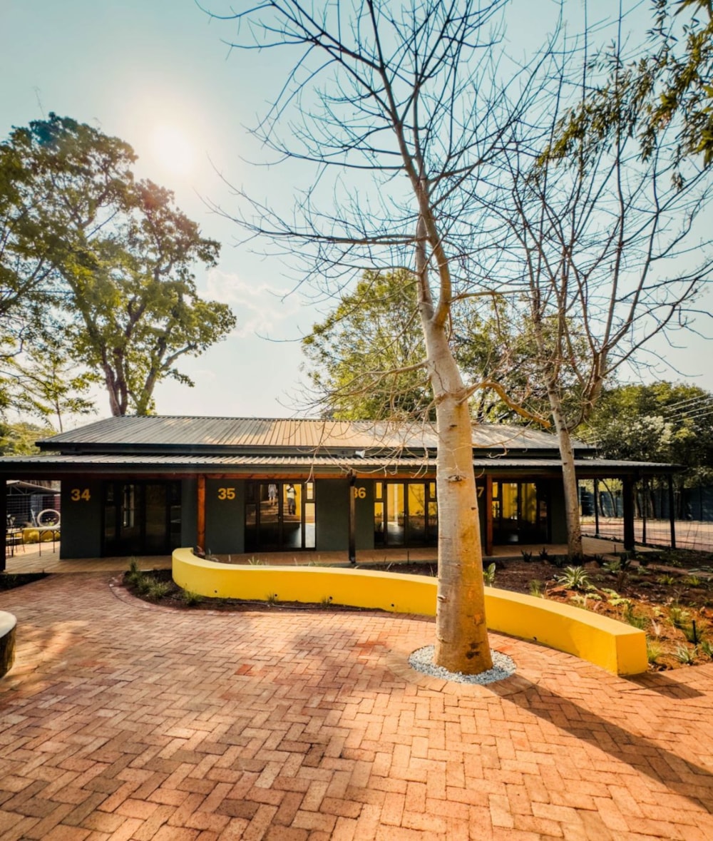 Commercial office to rent in Highlands, Zimbabwe - 3ZB1684305