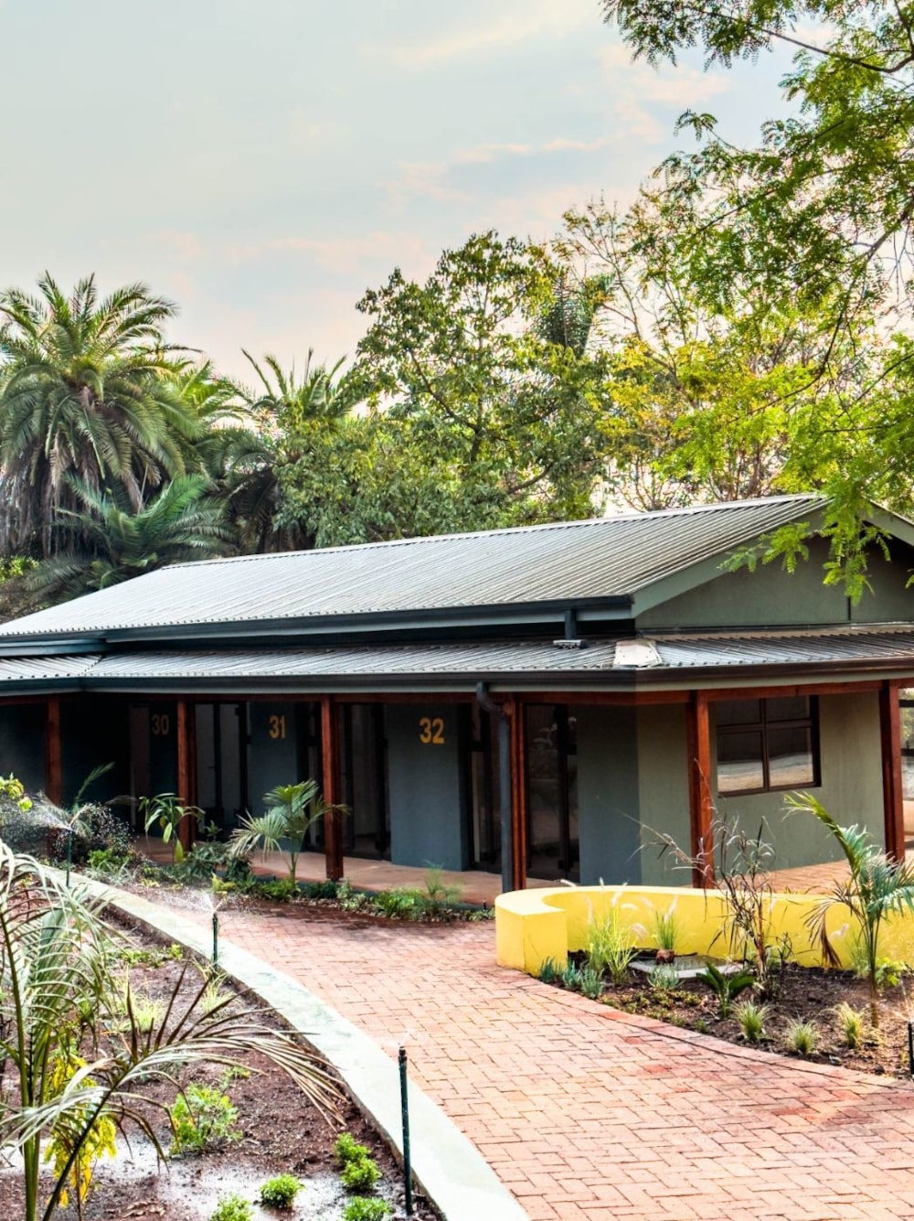 Commercial office to rent in Highlands, Zimbabwe - 3ZB1684305