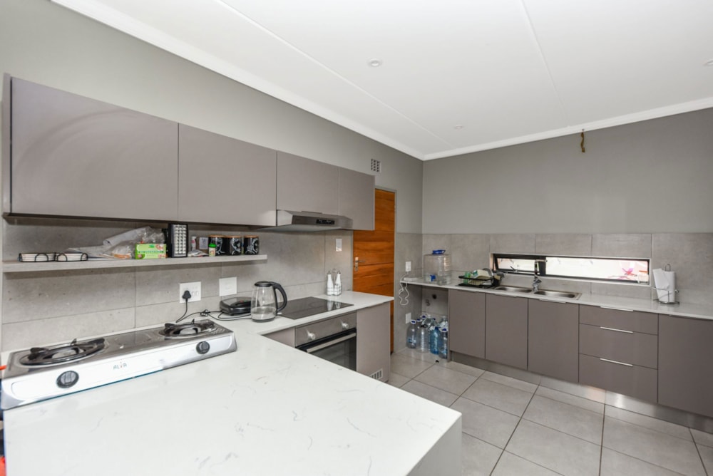 Double-storey house for sale in Lion Pride - FW1684628 Double-storey house for sale in Lion Pride - FW1684628