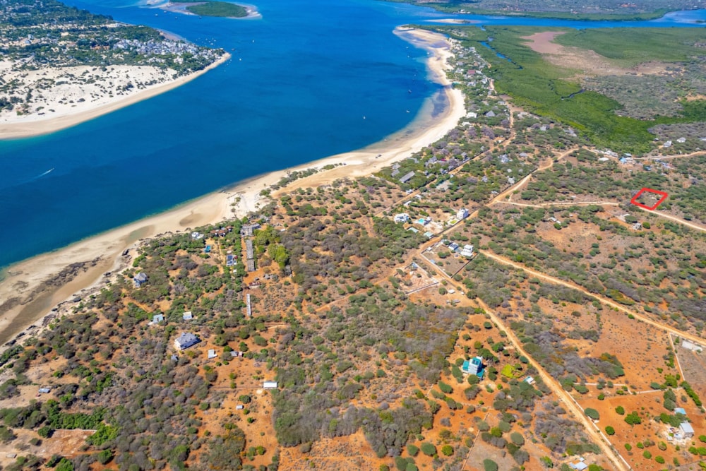 Vacant land for sale in Lamu, Kenya - 3KE1684385