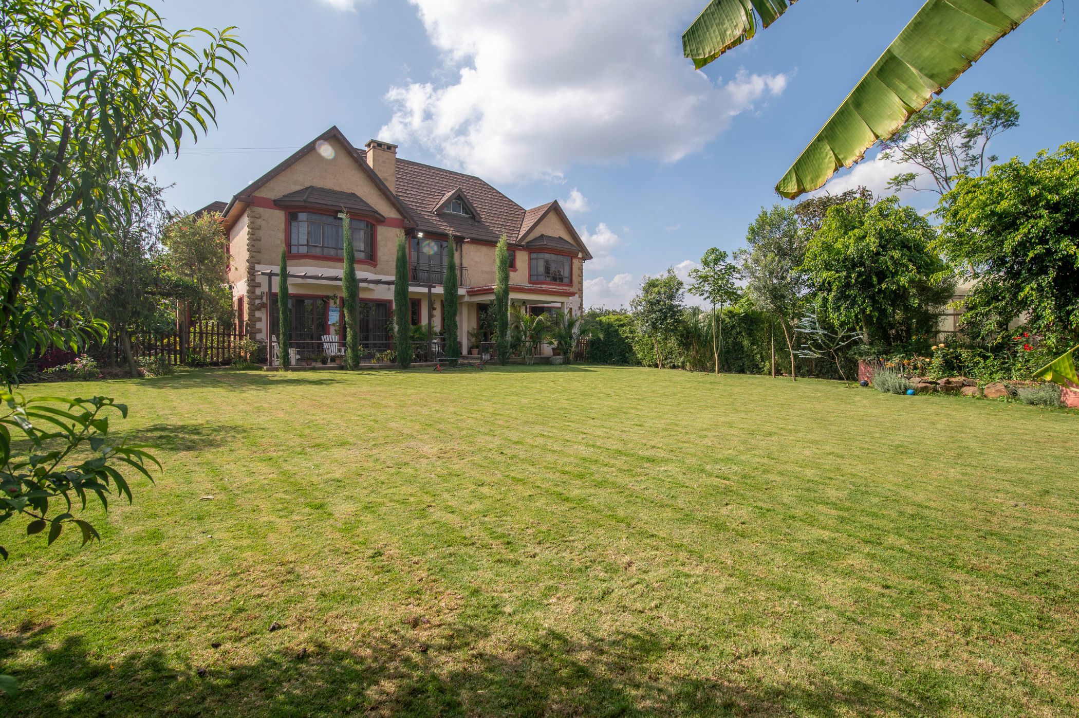 House for sale in Karen, Kenya - 3KE1695505