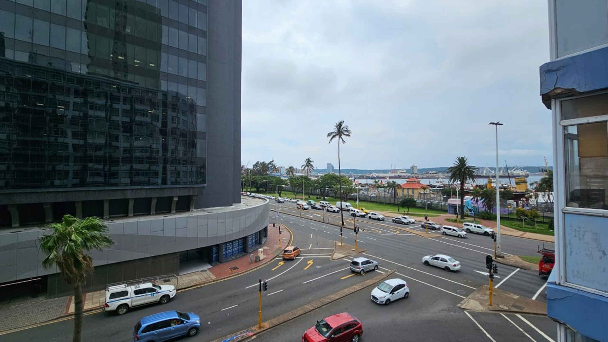 Apartment for sale in Durban Central - 1DA1685646