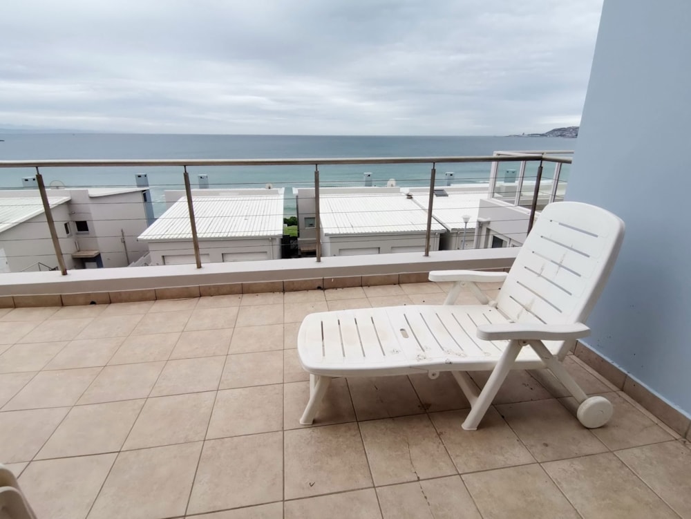 Double-storey house let in Diaz Beach - 1MB1689678 Double-storey house let in Diaz Beach - 1MB1689678