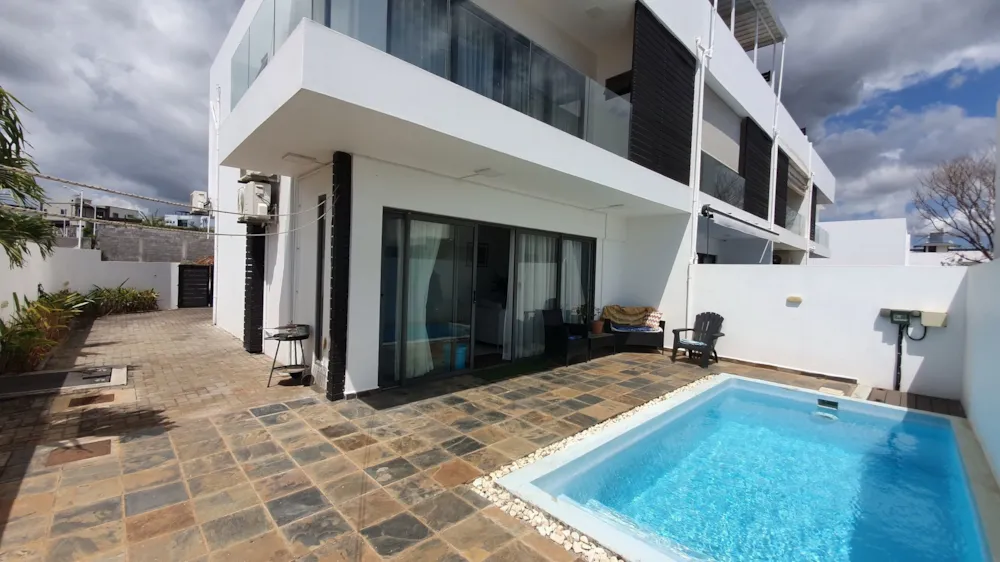 Townhouse for sale in Flic en Flac, Mauritius - MUR1684601 Townhouse for sale in Flic en Flac, Mauritius - MUR1684601