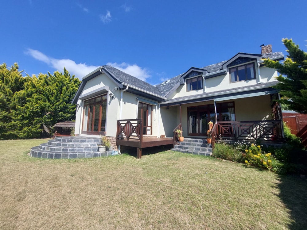 House let in Sir Lowrys Pass - SWL1684572 House let in Sir Lowrys Pass - SWL1684572