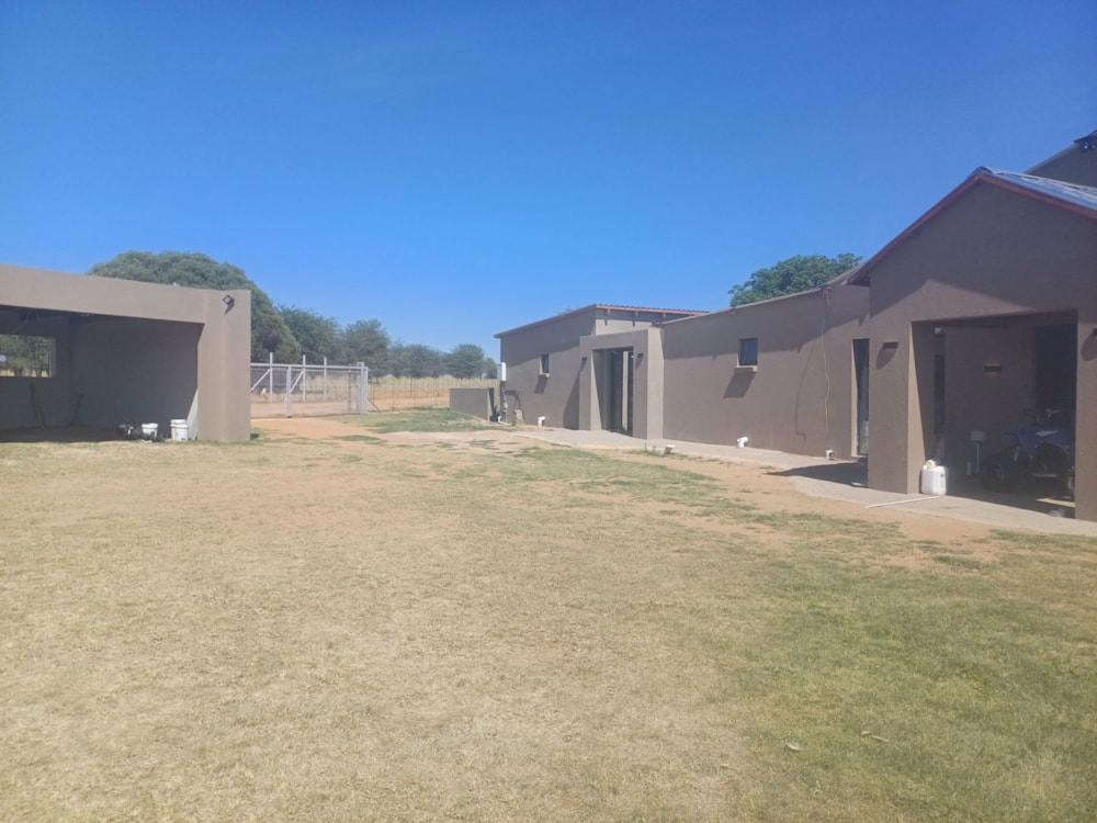 Aquaculture farm for sale in Schweizer-Reneke - 1KJ1684593 Aquaculture farm for sale in Schweizer-Reneke - 1KJ1684593