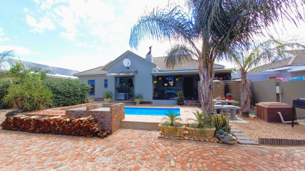 Security estate home sold in Wesbank, Oudtshoorn - 1OU1702009 Security estate home sold in Wesbank, Oudtshoorn - 1OU1702009