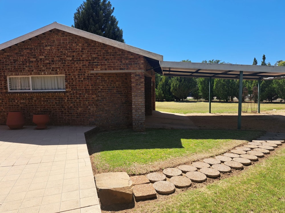 House sold in Christiana, North West Province - 1KJ1684687 House sold in Christiana, North West Province - 1KJ1684687