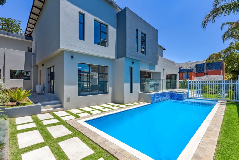 Cluster sold in Morningside, Sandton - HP1684923 Cluster sold in Morningside, Sandton - HP1684923