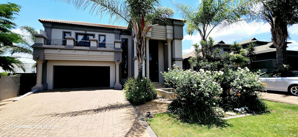 Security estate home for sale in Midstream Estate - CN1710384 Security estate home for sale in Midstream Estate - CN1710384