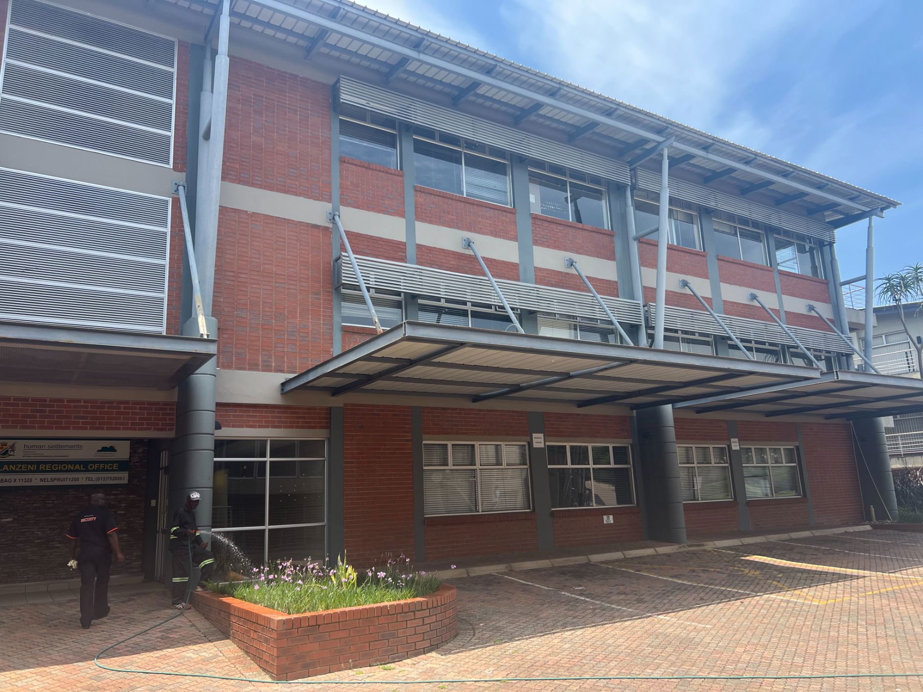 Commercial Building to rent in Riverside Park - 1NS1684715