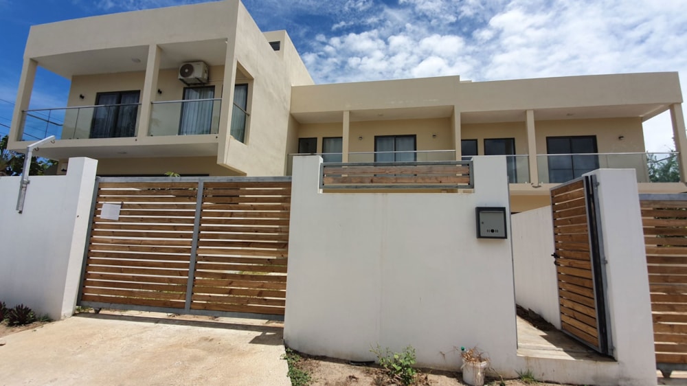 Townhouse for sale in Albion, Mauritius - MUR1684739 Townhouse for sale in Albion, Mauritius - MUR1684739