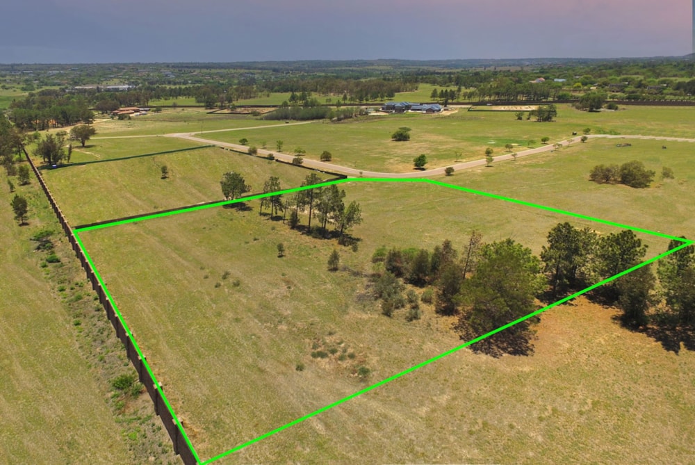 Vacant land for sale in Kyalami AH - MR1686292