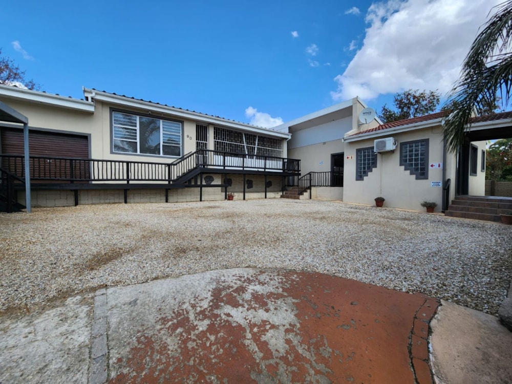 House to rent in Uitenhage (Kariega) - 1UK1713670 House to rent in Uitenhage (Kariega) - 1UK1713670