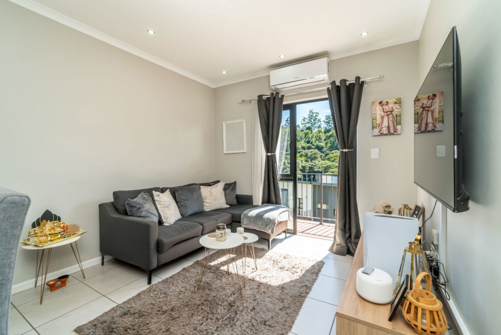 Apartment for sale in Waterfall, Upper Highway - 1KF1685019