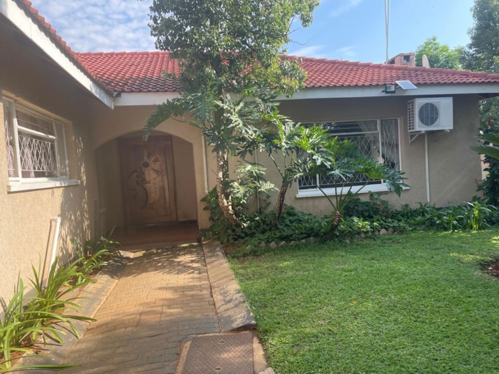 House let in Tlokweng, Botswana - 3BO1685267 House let in Tlokweng, Botswana - 3BO1685267