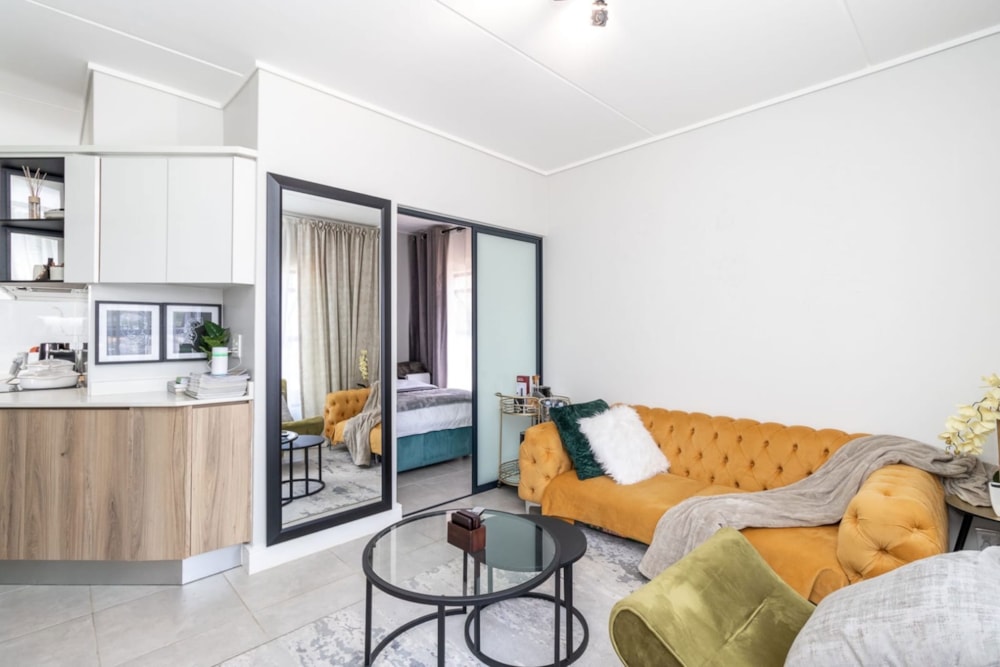 Apartment let in Waterfall, Midrand - MDL1685314