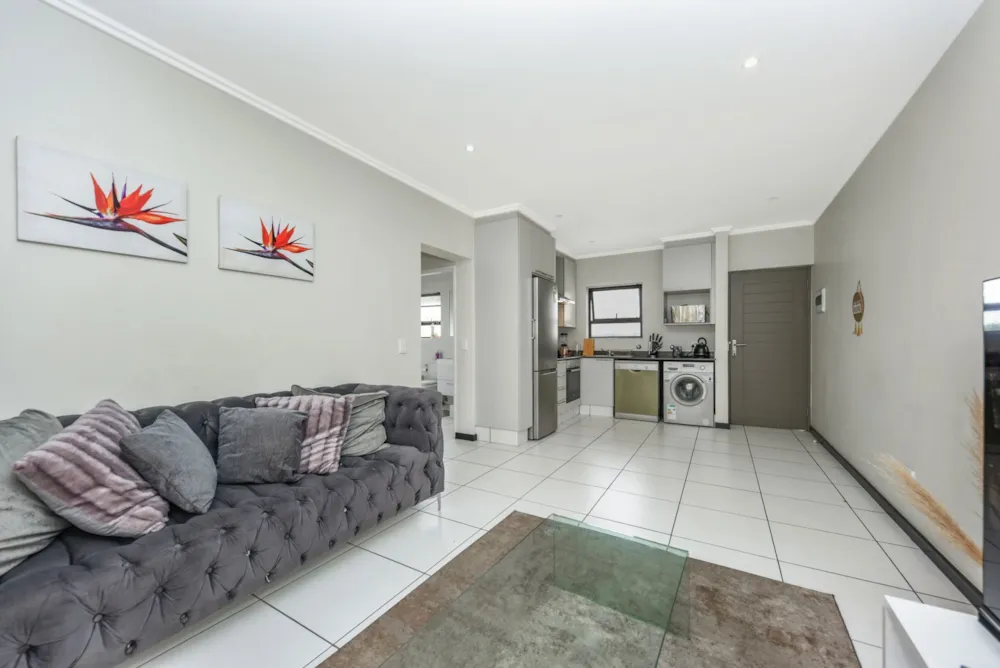 Apartment for sale in Fourways - FW1685343 Apartment for sale in Fourways - FW1685343