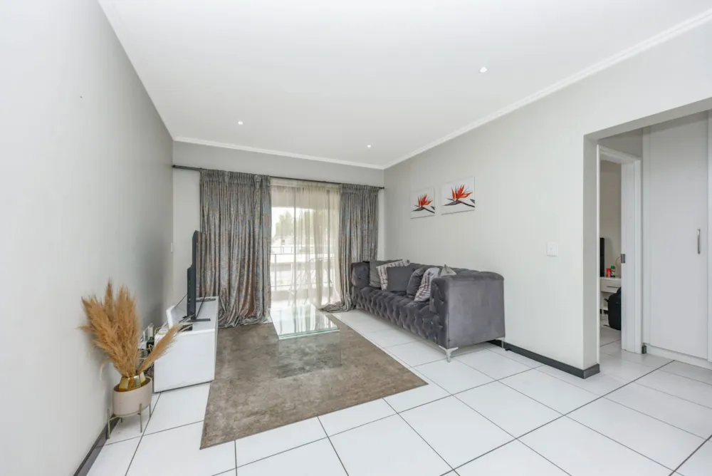Apartment for sale in Fourways - FW1685343 Apartment for sale in Fourways - FW1685343