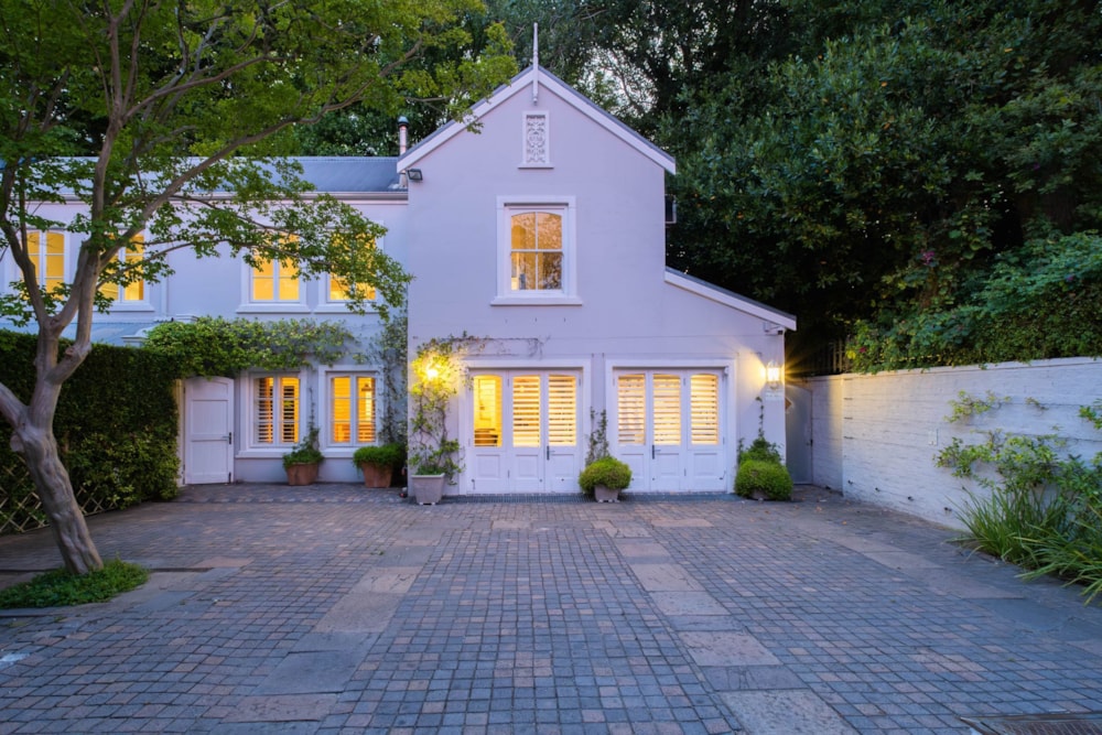 House sold in Newlands, Cape Town - KW1684198 House sold in Newlands, Cape Town - KW1684198