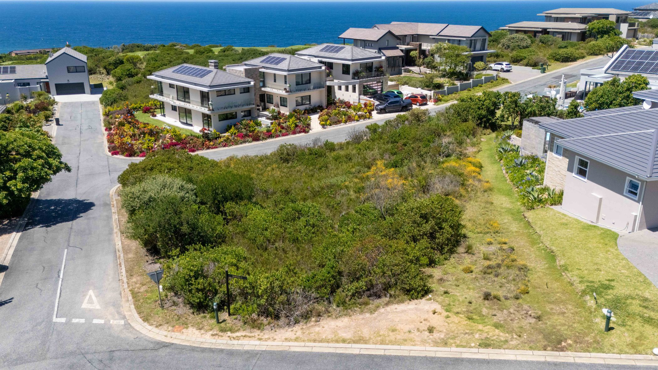 Residential vacant land for sale in Pezula Golf Estate - 1KG1682652